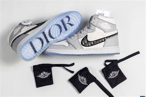 harga sepatu air jordan dior|jordan dior original.